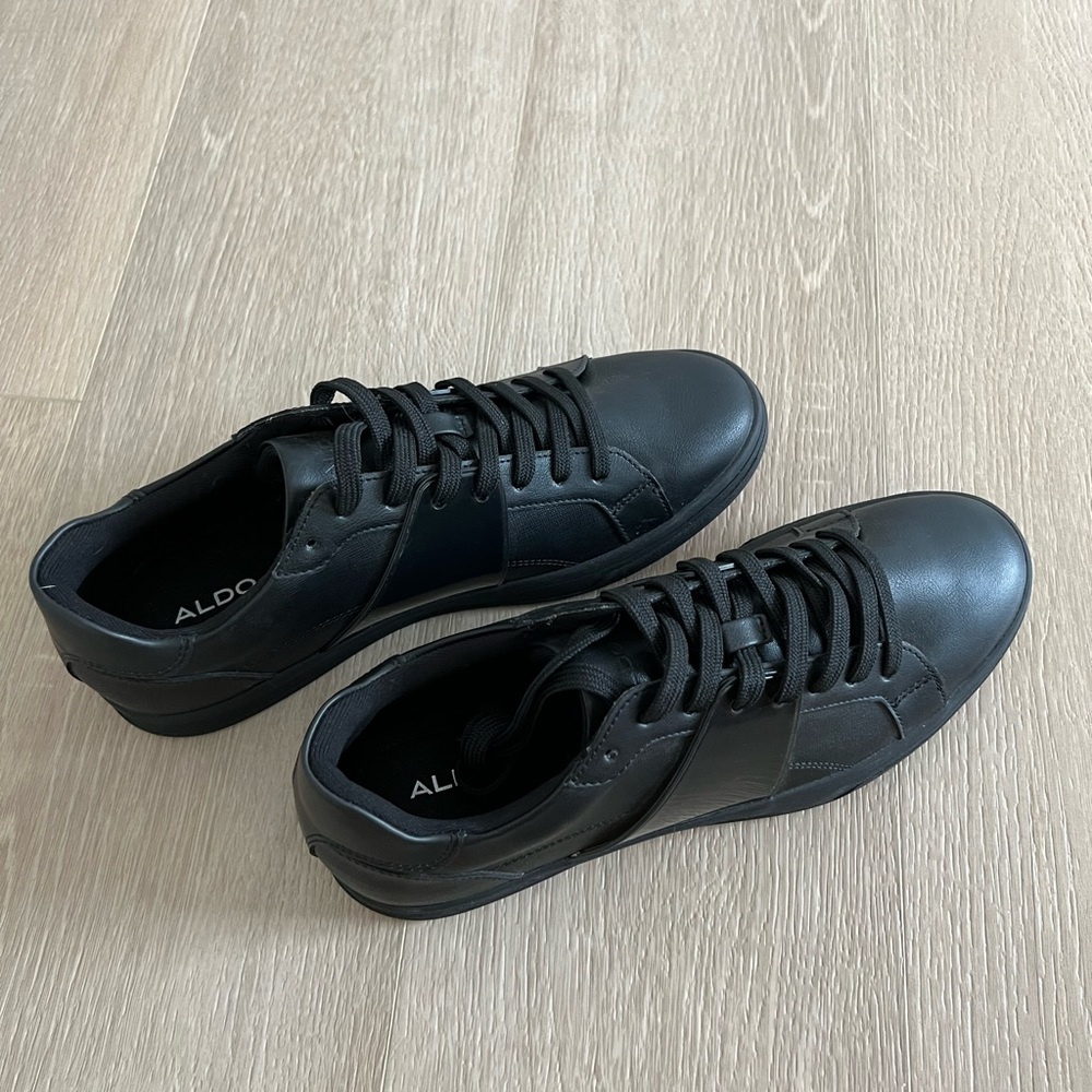 NEVER WORN Aldo Black Sneakers Size 9.5